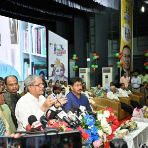 একাত্তরকে ভুলিয়ে দেওয়ার চেষ্টা চলছে: মির্জা ফখরুল