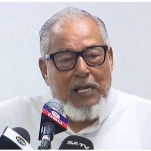 ব্যাংকক গেলেন নজরুল ইসলাম খান