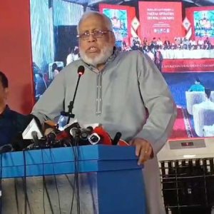 ইঞ্জিনিয়ারদেরক বলবো নিজেরাই একটি রাস্তা করে দেখান: ফাওজুল কবির খান