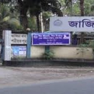 শরীয়তপুরে বিএনপি নেতাকে ছুরিকাঘাতে হত্যা
