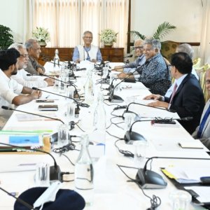 আইনশৃঙ্খলা রক্ষায় স্থানীয় প্রশাসনকে কঠোর হওয়ার নির্দেশ