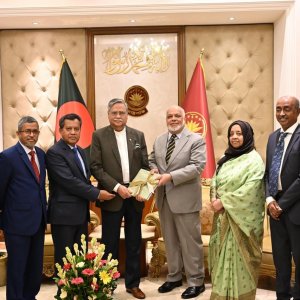 রাষ্ট্রপতির কাছে বার্ষিক প্রতিবেদন হস্তান্তর করেছে জুডিশিয়াল সার্ভিস কমিশন