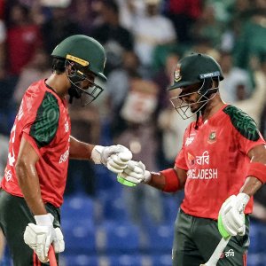 সাইফের বিদায়ে ভাঙলো শুরুর জুটি