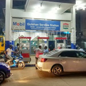 মহাখালীতে পেট্রোল পাম্পের ট্যাংক বিস্ফোরণ হয়ে দগ্ধ ৭