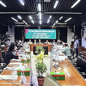 ‘পরীক্ষা-নিরীক্ষা ছাড়া পিআর পদ্ধতিতে নির্বাচনের সিদ্ধান্ত নেওয়া ঠিক হবে না’