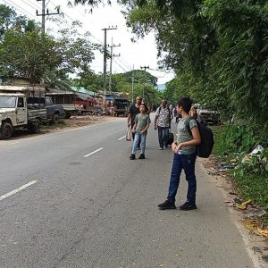 খাগড়াছড়িতে ১৪৪ ধারার মাঝেই দ্বিতীয় দিনের মতো অবরোধ চলছে