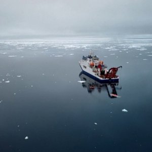 আর্কটিকের তলদেশে চীনের প্রথম মানব-অভিযান