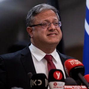 ফ্লোটিলা কর্মীদের কারাগারে পাঠানোর আহ্বান ইসরায়েলি প্রতিরক্ষামন্ত্রীর