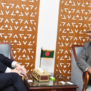 বাণিজ্য উপদেষ্টার সঙ্গে জার্মানির রাষ্ট্রদূতের বৈঠক