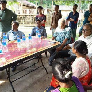 হামলায় ক্ষতিগ্রস্ত খাগড়াছড়ির বিভিন্ন এলাকা পরিদর্শন বাম নেতাদের