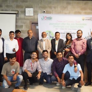 জুলাই অভ্যুত্থানের পর সাংবাদিকদের দেওয়া হয়েছে অবারিত স্বাধীনতা: আজাদ মজুমদার