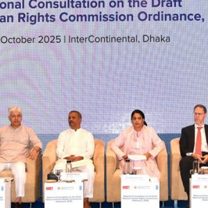 ‘উপদেষ্টাদের নয়, বর্তমান রাষ্ট্রব্যবস্থা থেকে জাতির সেফ এক্সিট দরকার’