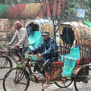 ঢাকায় বজ্রসহ বৃষ্টির সম্ভাবনা