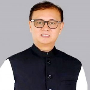 নাসিমের বিরুদ্ধে ব্যবস্থা নিতে নির্বাচন কমিশন ও স্বরাষ্ট্র মন্ত্রণালয়ে চিঠি দিয়েছে দুদক