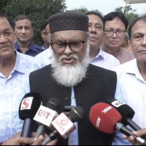 নির্বাচনের মাধ্যমে জয়ী দলকে ক্ষমতা দিয়ে পুরোনো ঠিকানায় ফিরবো: উপদেষ্টা