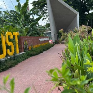 র‍্যাগিংয়ের অভিযোগ: আন্দোলনের মুখে ২৫ শিক্ষার্থীর বহিষ্কারাদেশ বাতিল