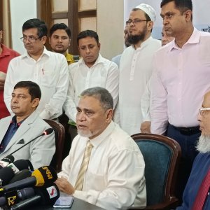 শাপলা প্রতীক তালিকায় না থাকায় এনসিপি’কে দিতে পারিনি: সিইসি