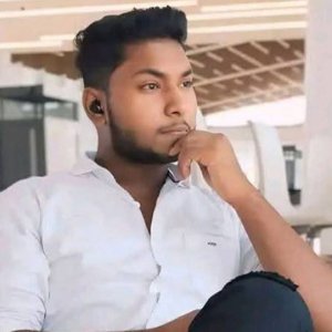 মোটরসাইকেলে নানাবাড়ি যাওয়ার পথে প্রাণ গেলো যুবকের