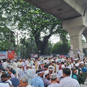 ২০ শতাংশ বাড়িভাড়ার দাবিতে এমপিওভুক্ত শিক্ষকদের অবস্থান কর্মসূচি