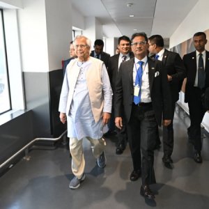 ইতালি পৌঁছেছেন প্রধান উপদেষ্টা