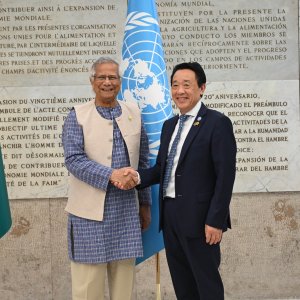 ড. ইউনুসকে এফএও সদর দফতরে উষ্ণ অভ্যর্থনা 