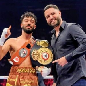 ব্রিটিশ বাংলাদেশি হামজা উদ্দিনের ইংলিশ ফ্লাইওয়েট শিরোপা জয়