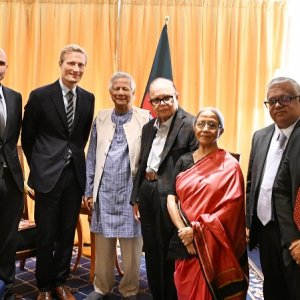 প্রধান উপদেষ্টার সঙ্গে বৈঠক করলেন ডব্লিউএফপির ভারপ্রাপ্ত নির্বাহী পরিচালক