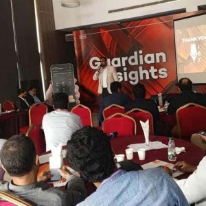 গ্রাহকের আস্থায় পিছিয়ে দেশের বিমা খাত