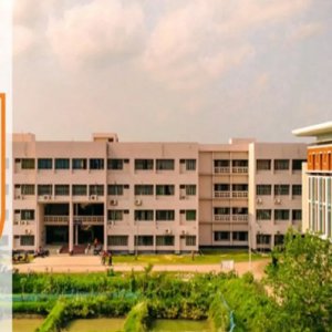 জুলাই আন্দোলনকে কটাক্ষ ও ধর্ম অবমাননার অভিযোগে খুলনা বিশ্ববিদ্যালয়ের ২ শিক্ষার্থী বহিষ্কার