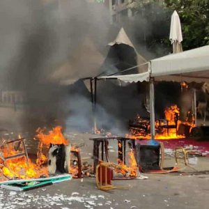 সংসদ ভবনের সামনে পুলিশ-‘জুলাইযোদ্ধা’ সংঘর্ষ, ধাওয়া-পাল্টা ধাওয়া