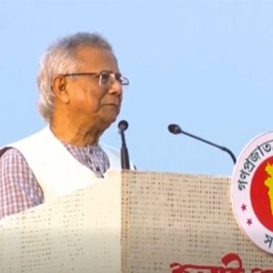 বিশ্বের জন্য উদাহরণ হয় এমন নির্বাচন করতে চাই: প্রধান উপদেষ্টা