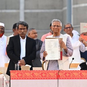 গণভোট: রাজনৈতিক দলের কোর্টে বল, রেফারি হবেন কে?
