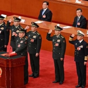 ৯ শীর্ষ জেনারেলকে বরখাস্ত করলো চীন