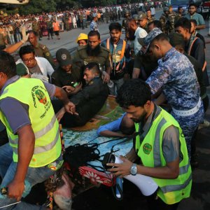 শাহজালালে আগুন: ২৫ আনসার সদস্য আহত