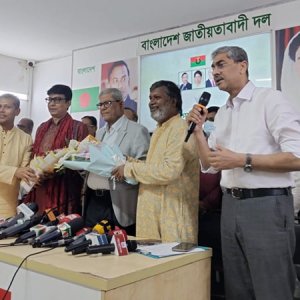 বিএনপিতে যোগ দিলেন অর্ধশতাধিক সনাতন অনুসারী