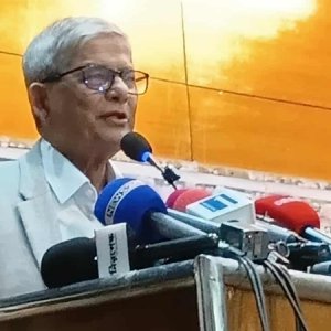 রাজনীতিবিদরা ঐক্য হারিয়ে ফেলেছেন: মির্জা ফখরুল