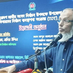 নির্বাচন নিয়ে ভয়ের কোনও কারণ নেই: ইসি আনোয়ারুল ইসলাম