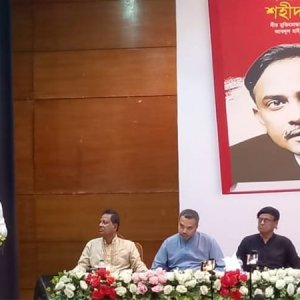 ‘তারেক রহমানের নেতৃত্বে গণতন্ত্র উজ্জীবিত হবে, অর্থনীতি গণতান্ত্রিকীকরণ করবো’