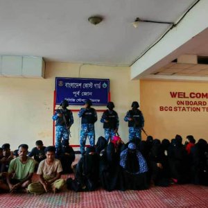 পাচারের উদ্দেশ্যে বন্দি ৪৪ জনকে টেকনাফের পাহাড় থেকে উদ্ধার