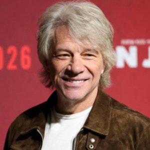 বন জোভির ফেরা: ঘোষণা ‘ফরএভার ট্যুর’ সূচি