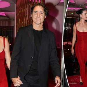 প্যারিসে হাতে হাত রেখে প্রকাশ্যে!