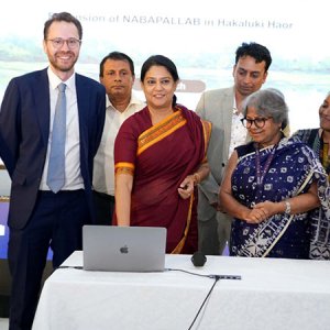 খাদ্য নিরাপত্তা নিশ্চিতে হাওরের উন্নয়ন করা হচ্ছে: পরিবেশ উপদেষ্টা