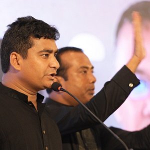 ঢাবি ট্রেজারারের সঙ্গে অসৌজন্যমূলক আচরণে ছাত্রদল সেক্রেটারির নিন্দা