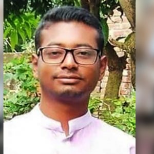 দোকানে ঢুকে ছাত্রদলের সাবে নেতাকে কোপালো দুর্বৃত্তরা