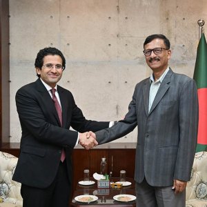 বাংলাদেশ ও পাকিস্তানের মধ্যে সহযোগিতা জোরদারের অঙ্গীকার 