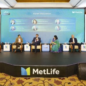 আর্থিক দুশ্চিন্তা কর্মীদের উৎপাদনশীলতা কমায়: জরিপ