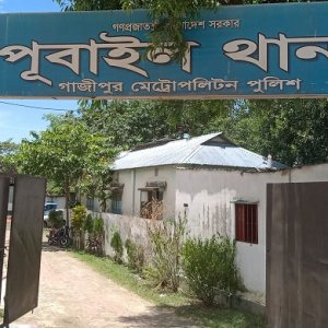 ‘স্বাধীনতাবিরোধীদের রাজনীতি করার অধিকার আছে কিনা?’ মন্তব্যের পর ওসি প্রত্যাহার