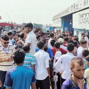 ভৈরবকে জেলা ঘোষণার দাবিতে এবার নৌপথ অবরোধ