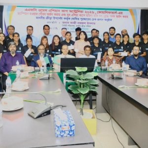 নারী ফুটবল ও হকি দল পেলো ৭১ লাখ টাকা পুরস্কার