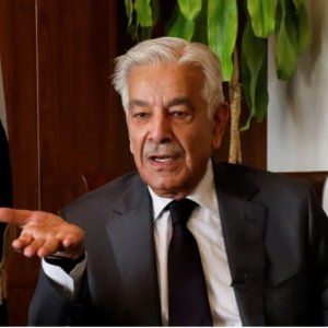 আফগানিস্তানকে ভারতের ক্রীড়নক বললেন পাকিস্তানি মন্ত্রী